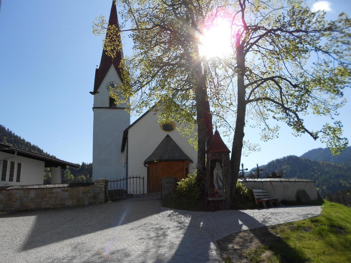 Haus Panorama Bed & Breakfast Steinberg am Rofan Exterior photo